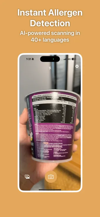 Instant allergen detection: PNut's camera aimed at a cup-noodle ingredient panel, ready to scan